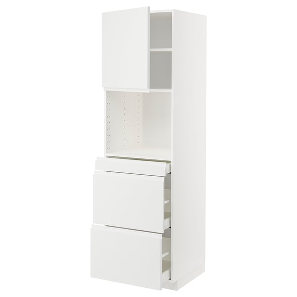 Bílá kuchyňská skříňka METOD s několika zásuvkami a policemi, s moderním minimalistickým designem.