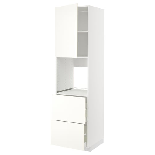 Bílá kuchyňská skříňka METOD, moderní design s polohovatelnými policemi a zásuvkami s jemným dovíráním.