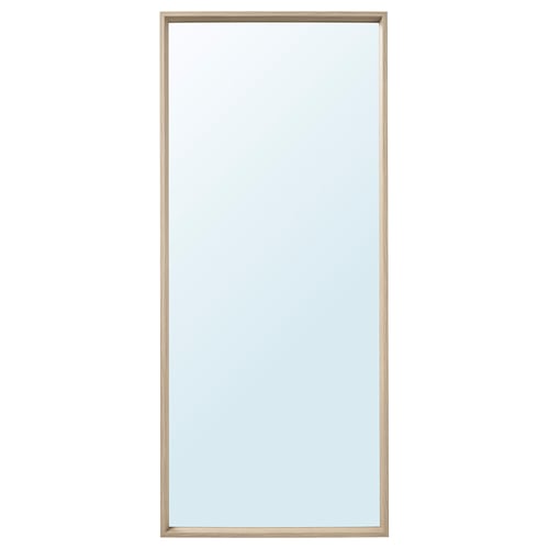 Zrcadlo NISSEDAL, světle hnědý rám, obdélníkový tvar, jednoduchý design.