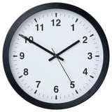 TJALLA hodiny, kulaté, bílý ciferník, černý rám, čísla a ručičky. Tichý, quartzový strojek.