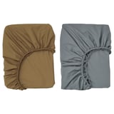 Two fitted sheets displayed side by side, one beige, one gray, made of gots-certified organic cotton, with gathered elastic edges.