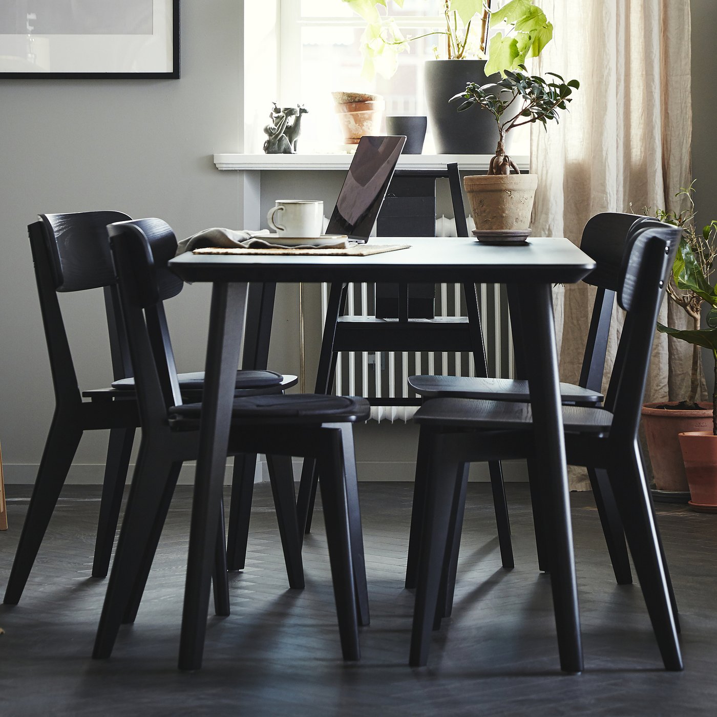 LISABO / LISABO table and 4 chairs, black/black, 140x78 cm - IKEA