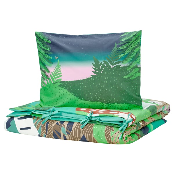 Green, forest-themed bedding set with fox, mouse, and hammock. Made of soft cotton and viscose.