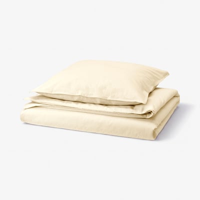ÄNGSLILJA-Set: hellbeige Bettwäsche – reine, weiche Baumwolle, natürliche Farbe, rechteckige Faltung.