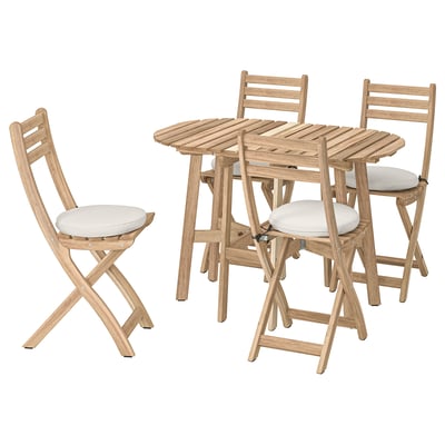 ASKHOLMEN Outdoor-Set: Akazientisch, 4 weiße Kissenstühle, rustikal, kompakt.
