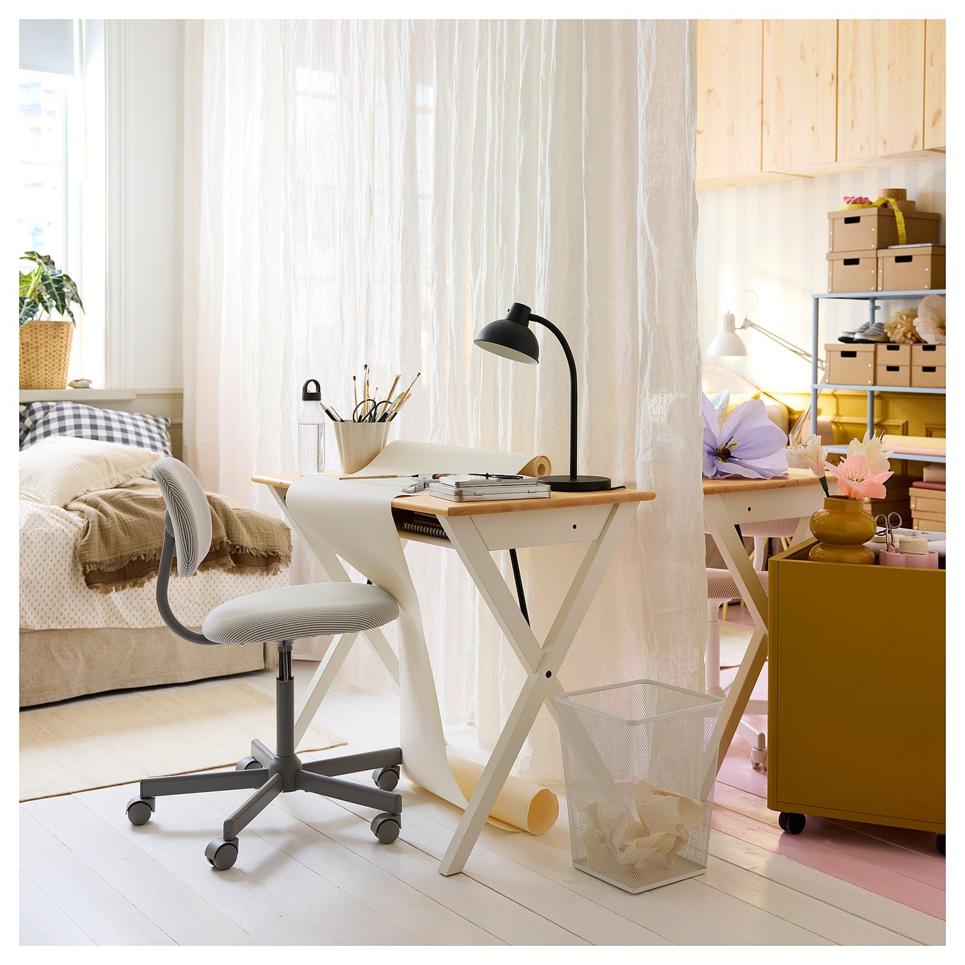 Thumbnail - IKEA BOLLPOJKE Schreibtisch Kiefer/weiß