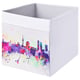 DRÖNA Aufbewahrungsbox aus recyceltem Stoff, weiß mit Cityscape-Design, quadratische Form.