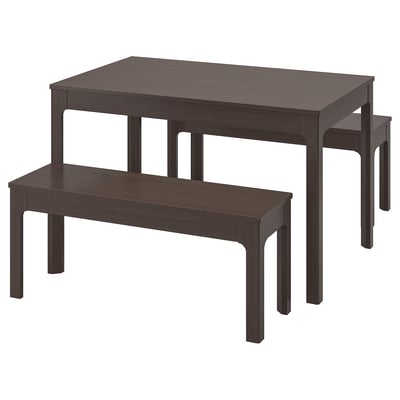 Eine EKEDALEN Esszimmergarnitur aus dunkelbraunem Holz mit rechteckigem ausziehbarem Tisch und Bank in einem einfachen und schlanken Design.