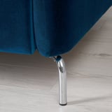Blaues Samtsofa mit verchromten Beinen, modernes Design