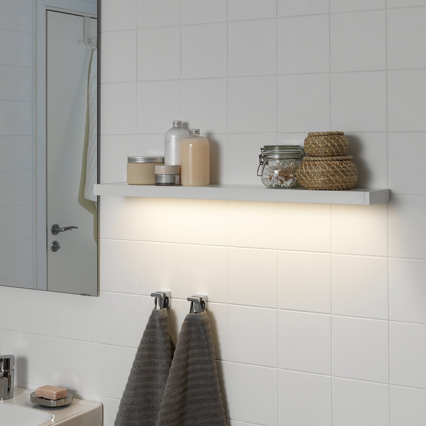 Godmorgon Schrank Wandleuchte Led Weiss 80 Cm Ikea Deutschland 