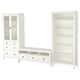 Weißes HEMNES Möbelset - Bücherregal, TV-Bank, Glasvitrine.