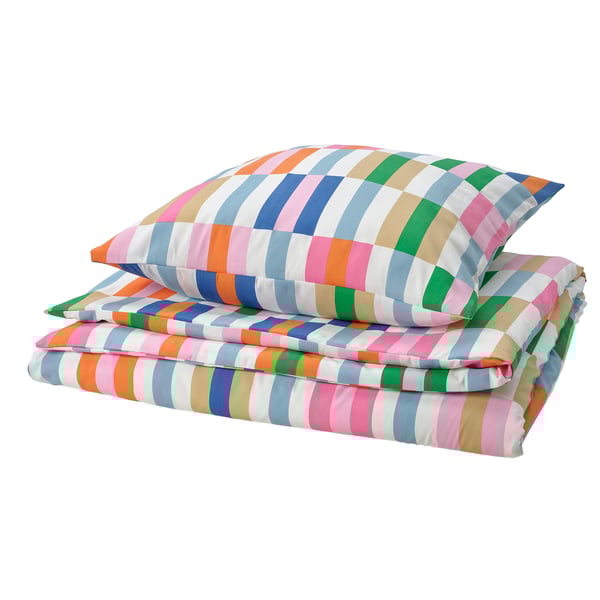 KLIBBKORSÖRT Bettgarnitur, bunt gestreift, 50% recyceltes Polyester, rechteckig, glatt und weich, fröhliches Design.