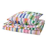 KLIBBKORSÖRT Bettgarnitur, bunt gestreift, 50% recyceltes Polyester, rechteckig, glatt und weich, fröhliches Design.