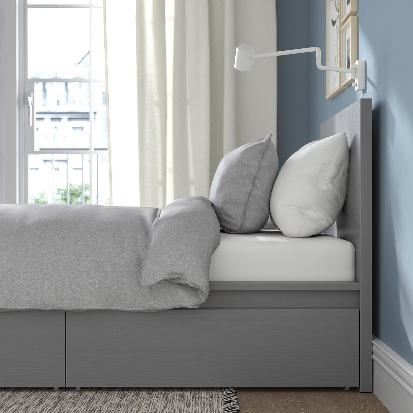 Thumbnail - IKEA MALM Bettgestell hoch mit 2 Schubkästen grau las./Leirsund