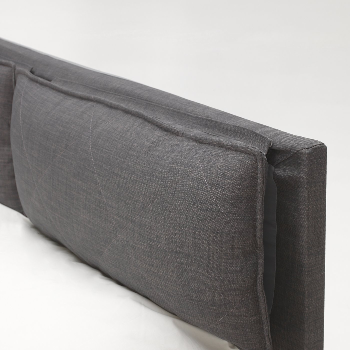 Malm Bezuge Fur Kopfteil 2 Kissen Skiftebo Dunkelgrau 140 Cm Ikea Deutschland Darum wird um das ikea bett malm vor gericht gestritten. malm bezuge fur kopfteil 2 kissen skiftebo dunkelgrau 140 cm