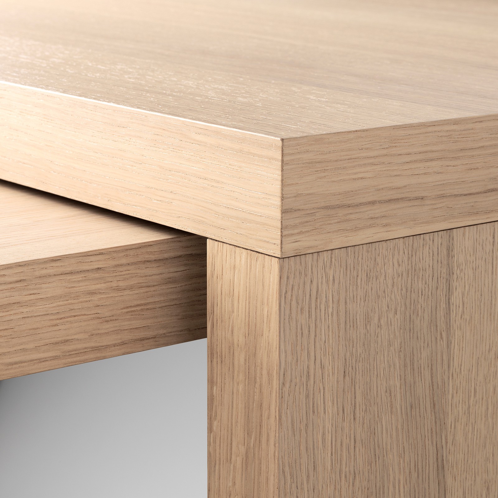 MALM Schreibtisch mit Ausziehplatte - Eichenfurnier weiß ...