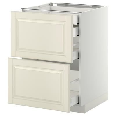 Cremefarbener Küchenschrank, METOD, traditionelles Design mit abgeschrägten Kanten, robuste, Soft-Close-Schubladen.