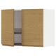 Ein hölzerner Küchen-Wandschrank aus dem METOD-System mit eichenfarbenen Türen in minimalistischem Design und integrierten Griffen.