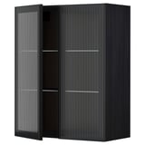 Moderner schwarzer Küchenschrank mit Schilfglastüren und Metallrahmen.