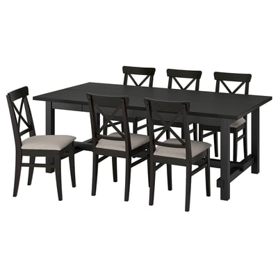 Schwarzer ausziehbarer Esstisch mit sechs passenden Stühlen, quadratische Form, X-Back-Design, gepolsterte Sitze.