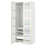 Ein weißer Ikea PAX-Kleiderschrank mit Glastüren und Schubladen. Es hat ein schlankes, modernes Design.