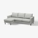 SALTSJÖBADEN hellgraues Sofa, modern mit Chaiselongue, rechteckigen Kissen und dunklen Holzbeinen.