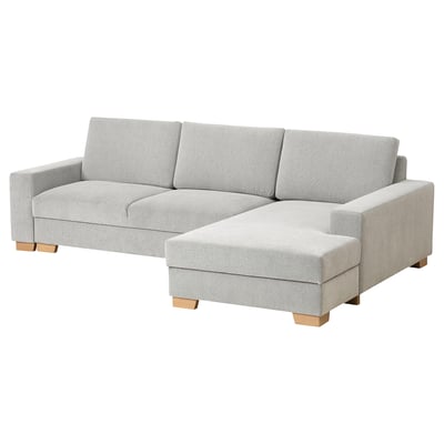 SÖRVALLEN graues Sofa mit Chaiselongue, skandinavischer Stil, heller Stoff, quadratische Kissen, Holzbeine.
