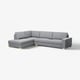 Modernes graues, l-förmiges SÖRVALLEN-Sofa mit hellen Holzbeinen.
