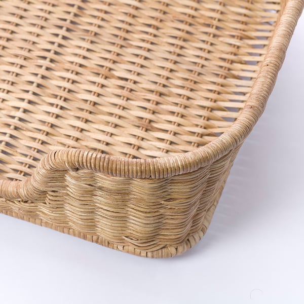 Handgeflochtenes Hundebett aus Rattan mit kompliziertem, dichtem Gewebe und robustem, abgerundetem Design.
