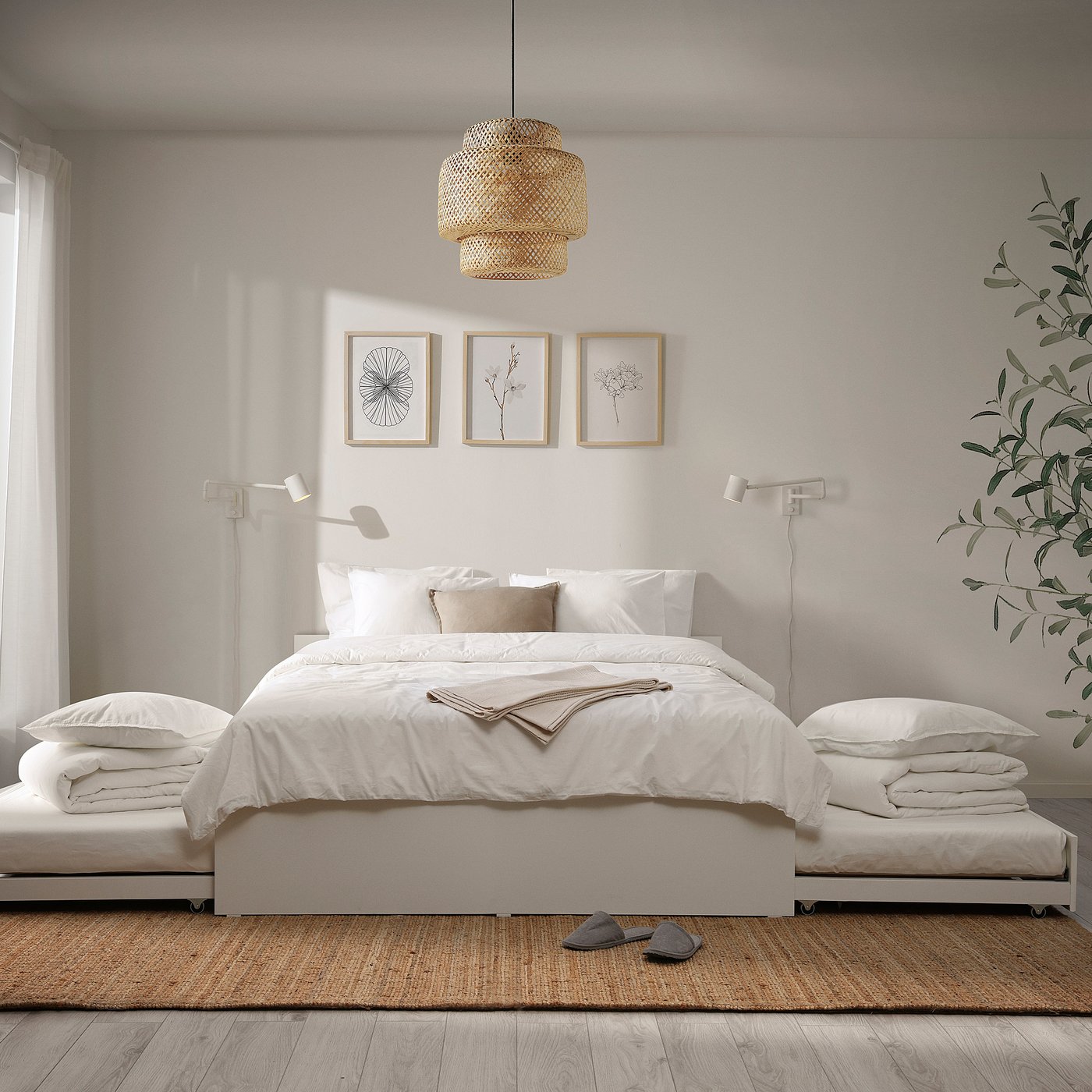 Thumbnail - IKEA VIHALS Bettgestell mit 2 Unterbetten weiß