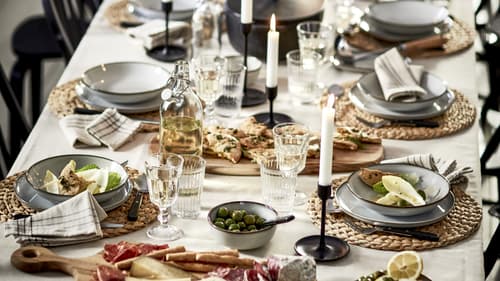 Winter table decoration