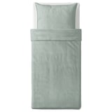 A BERGPALM duvet cover set in soft green with classic yarn-dyed stripes, made from 100% cotton.