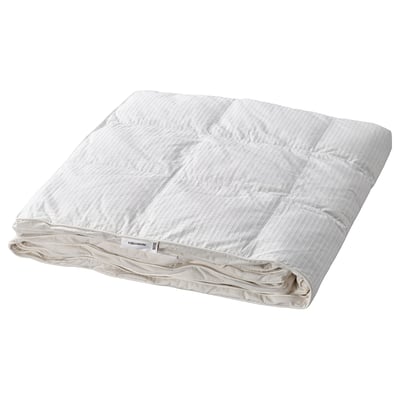 A white FJÄLLHAVRE duvet, rectangular, with stitched walls, made of cotton and filled with down and feathers.