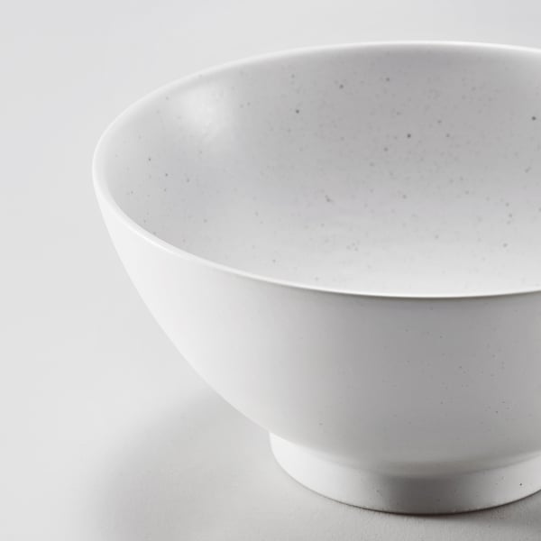 Utility bowl, light & sturdy, smooth porcelain, calm pigmented glaze.