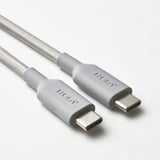 Durable usb-c cable with braided design.