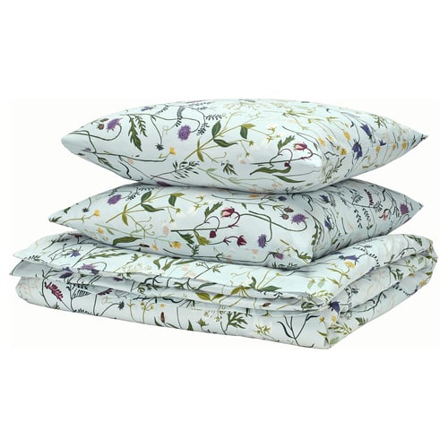 Light blue MATTOXBÄR duvet set. Organic cotton, floral meadow design.