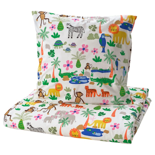 Jungle-themed kids bedding set, colourful, cotton-blend. Monkeys, lions, and more. Bright, playful, white base.