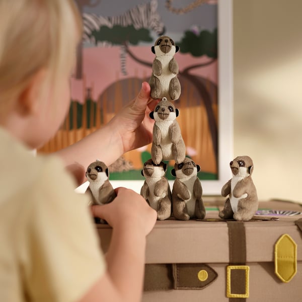 SANDLÖPARE Soft toy, meerkat/mini beige, 8 cm