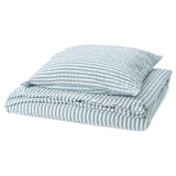 SMÅNUNNEÖRT duvet set, light blue stripes, soft cotton blend, rectangular with button closure and zippered pillowcase.