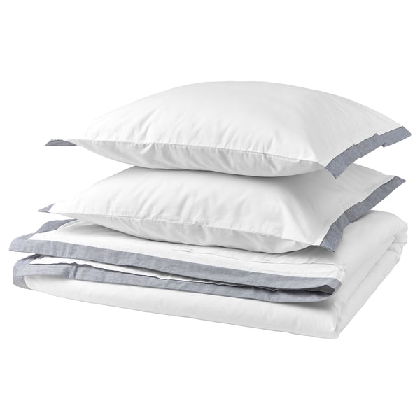White duvet set, organic cotton, square, two pillows.