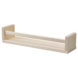 Let krydderihylde i træ med to niveauer. Enkelt design til opbevaring i køkkenet. Rene linjer og naturlig finish.