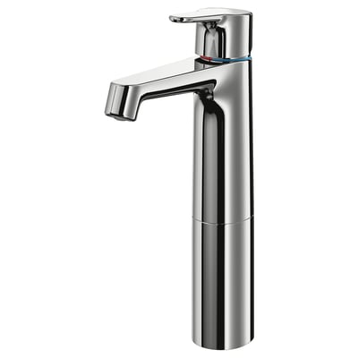 Et forkromet BROGRUND armatur med et slankt, moderne design med et enkelt håndtag.