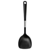 Sort ikea spatel, bred og robust, silikone håndtag med kromring, rustfrit stål skaft.