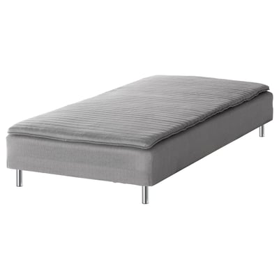 JÄRNUDDA: grå sovesofa, moderne design med rene linjer, tre metalben.