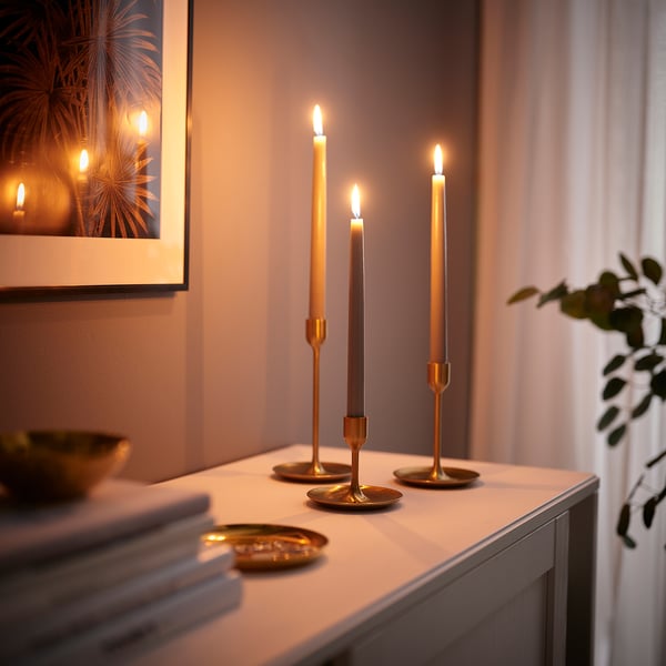 KLOKHET Stagelys uden duft, gråbeige, 25 cm