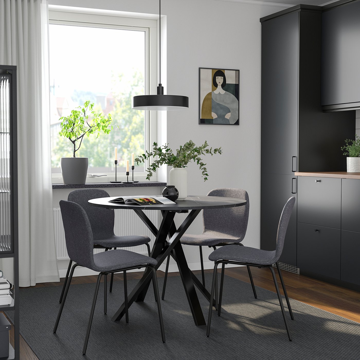 Møbelmontering MARIEDAMM / KARLPETTER Bord og 4 stole, sort marmormønstret/GUNNARED mellemgrå sort, 105 cm