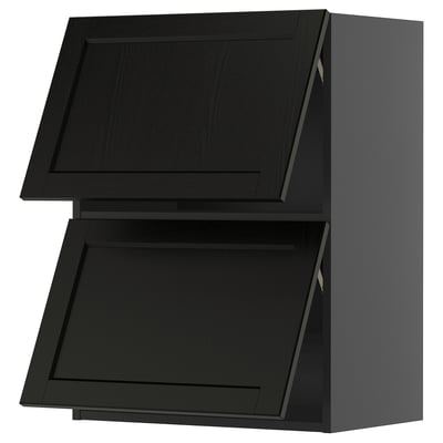 Sorte køkkenskabe i træ med to vinklede låger, slankt og moderne design.