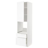 Hvidt køkkenskab med hylder og skuffer, moderne design.