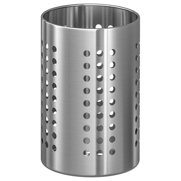 En sølvfarvet ORDNING køkkenredskabsholder lavet af rustfrit stål, med en cylindrisk form med perforeret design.