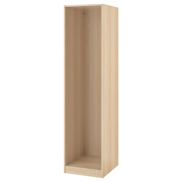 Ikea PAX garderoberamme i lys farve, rektangulær form, lavet af spånplader og papirfolie.